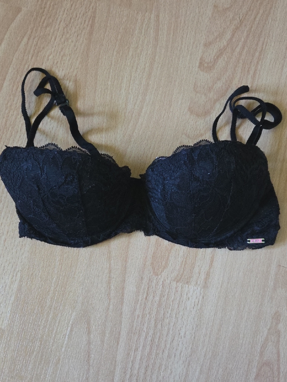 VS PINK Date Push Up Black Floral Lace Bra Balconette 32B Classic